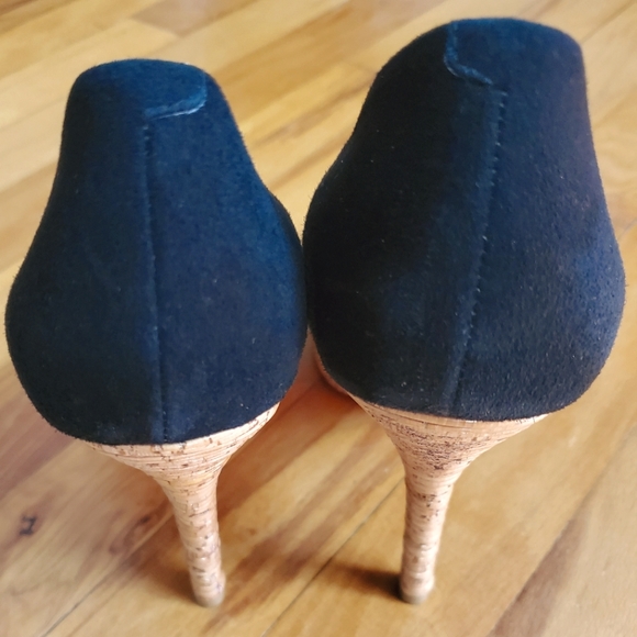 SCHUTZ Charlotte Suede Peep Toe Platform Pump, 40 - Picture 8 of 12